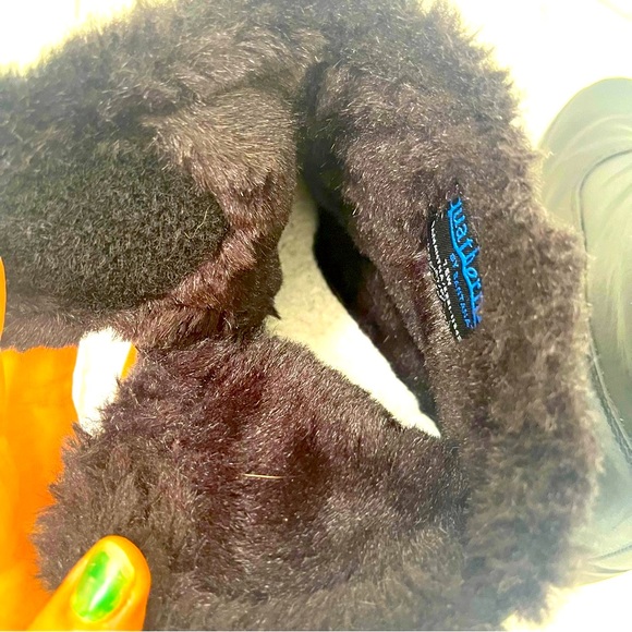 Aquatherm by Santana Canada Black Winter Water Resistant Boot Faux Fur Size 7.5M - Picture 14 of 14